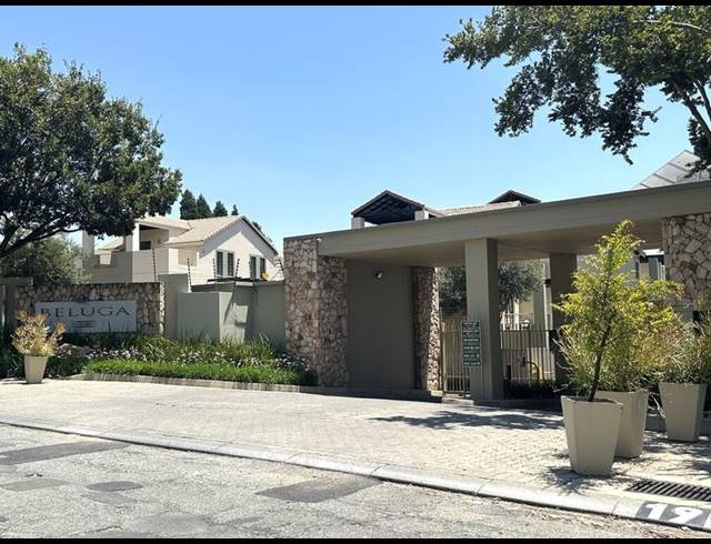 1 BEDROOM APARTMENT FOR SALE IN BRYANSTON